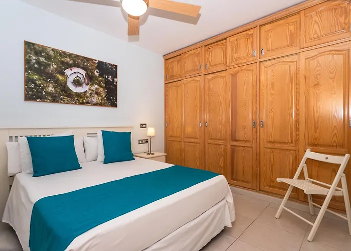 Marina Rubicon Number 2 Playa Blanca